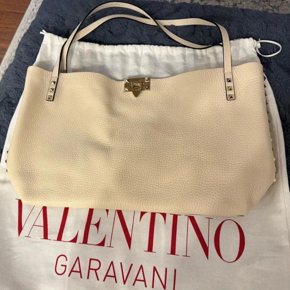 Valentino Garavani Rockstud Tote Bag Cream Leather Medium - Picture 1 of 5